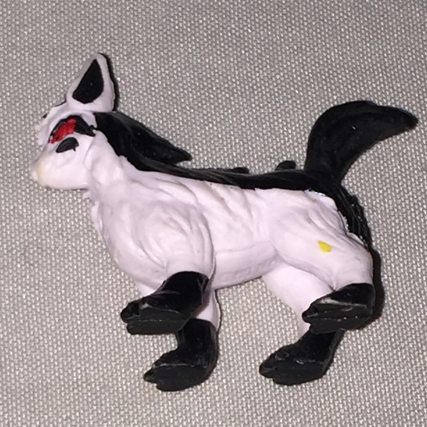 Pokemon Vintage Toy R/L 1" Spearow / 2005 Combusken / Mightyena / 2007 Meditite