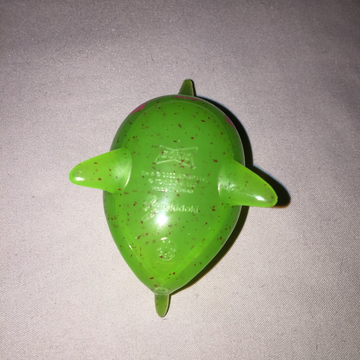 Narwally Sparkly Green Narwhal Drive In Drive-Through Sonic Wacky Pack FF Toy
