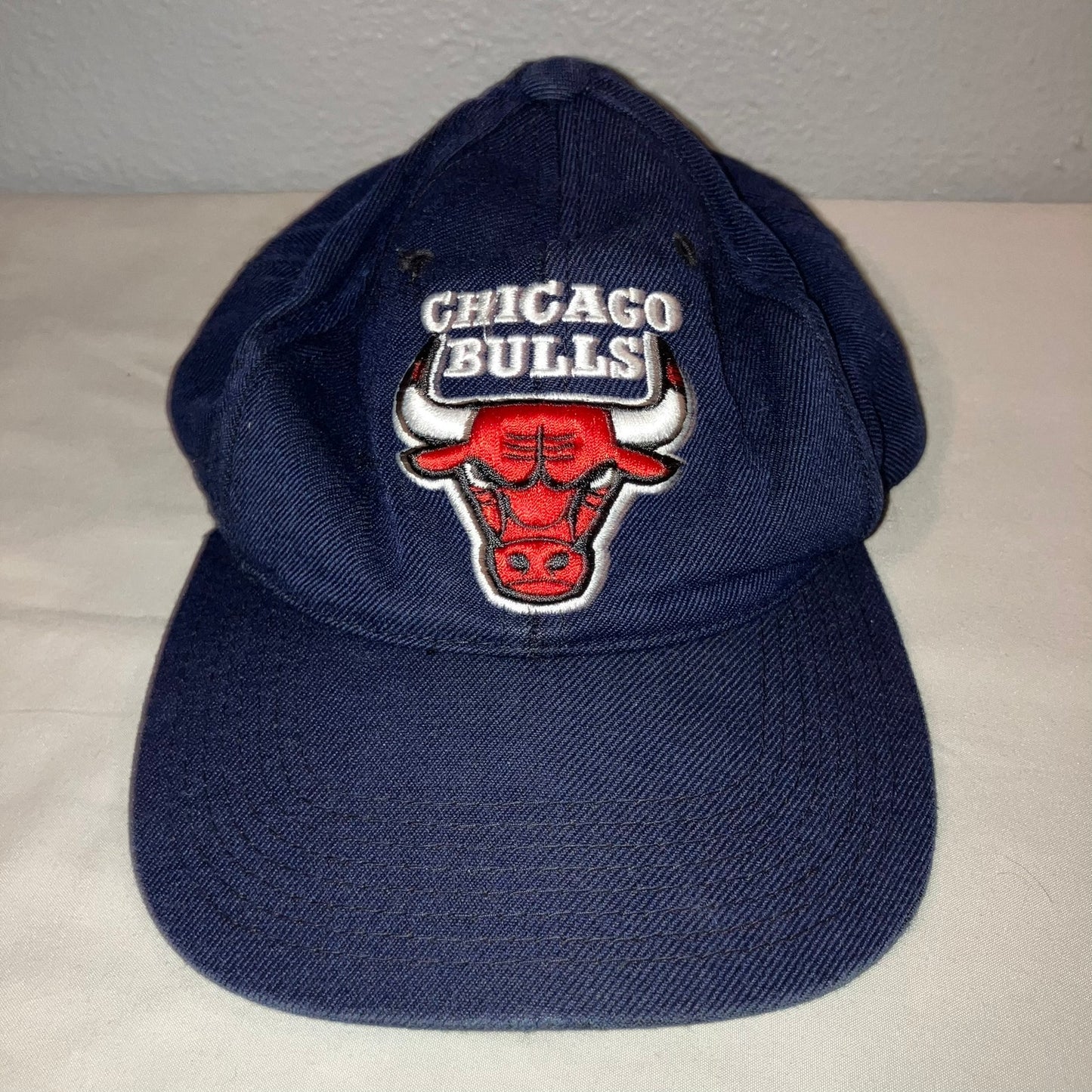 Chicago Bulls 90's The G Cap Hat Navy Blue Vintage Wool Blend Strapback *Used*