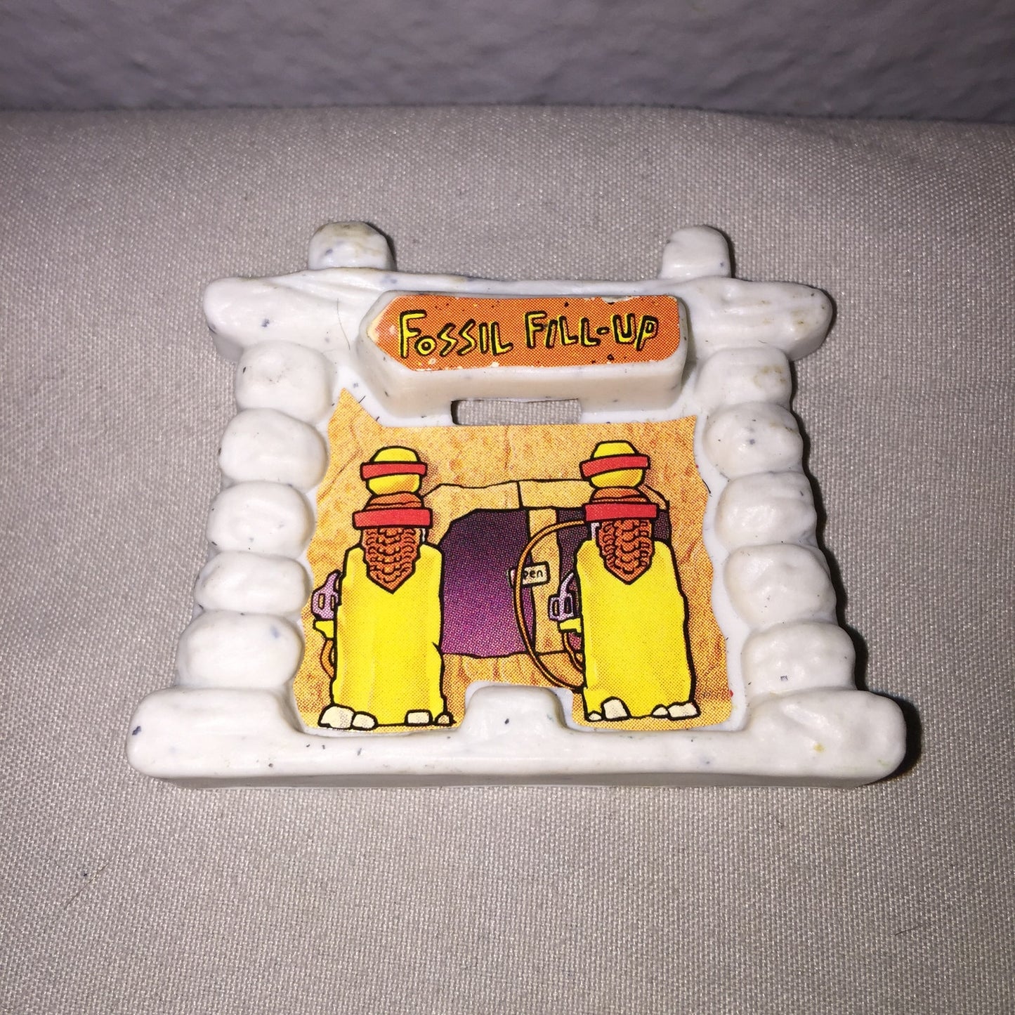 The Flintstones Fred Flintstone Driving Red Car Fossil Fill-up McDonald's FF Toy