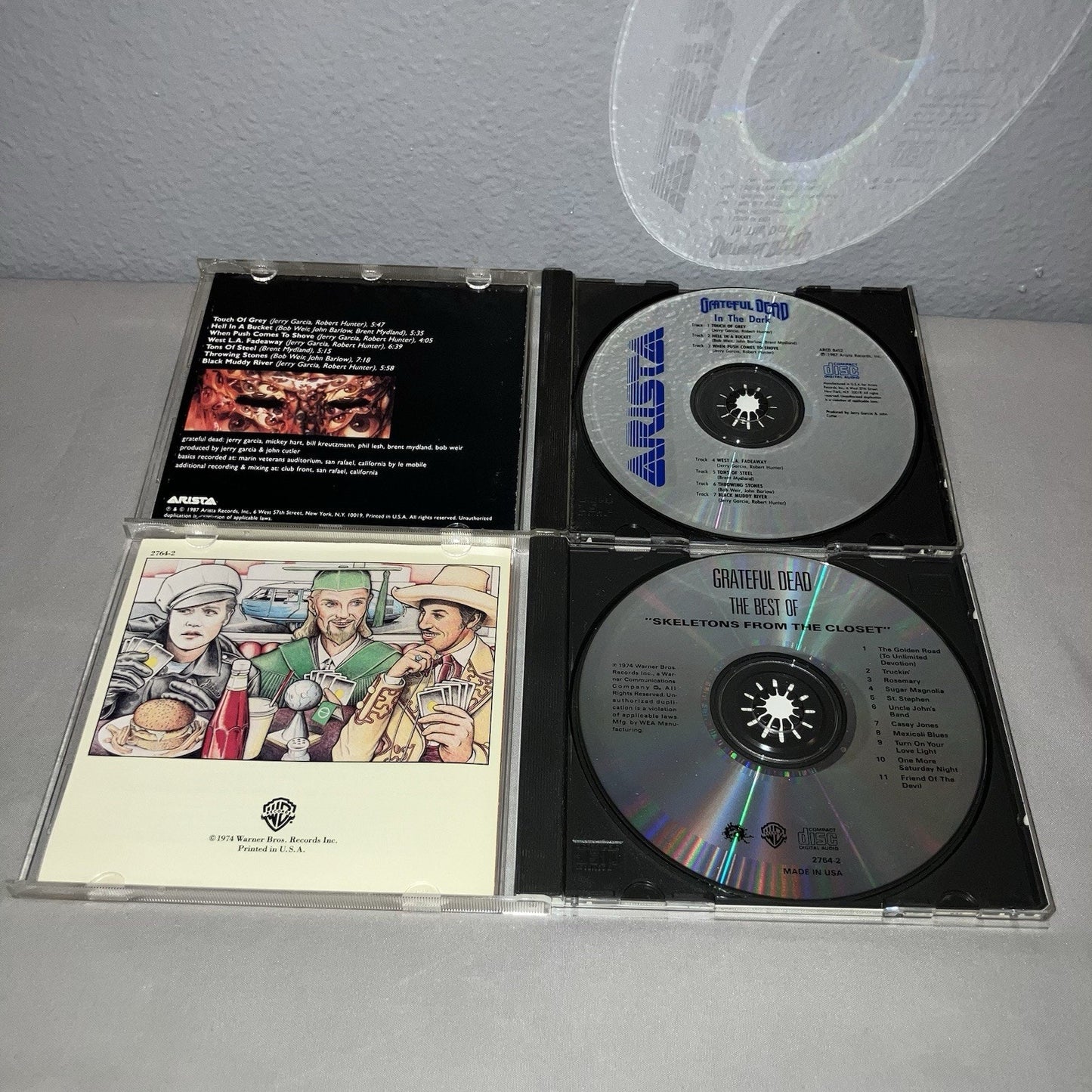 Cd Used Grateful Dead In The Dark / Skeletons From The Closet Bundle See Pics